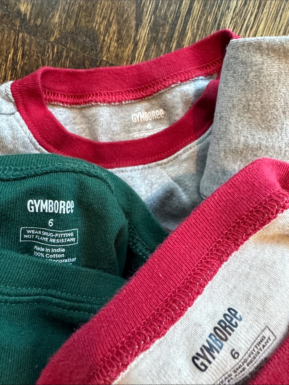 Gymboree holiday PJs - Picture 2 of 3